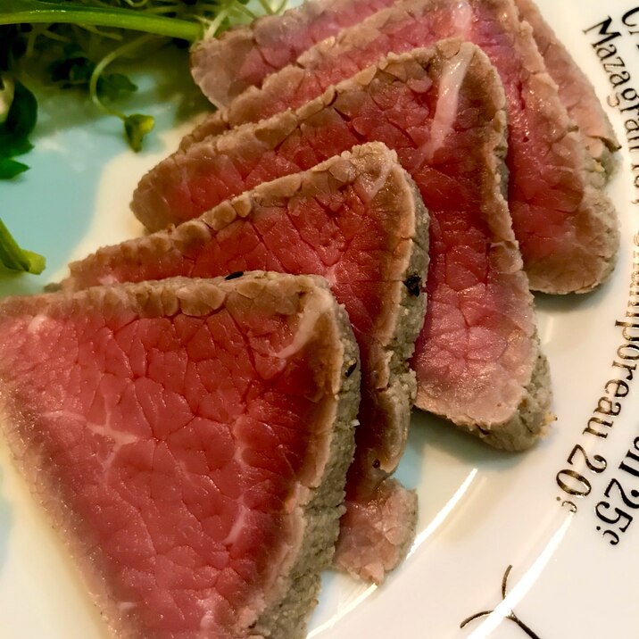 炊飯器で柔らかジューシー ローストビーフ レシピ 作り方 By チョコみ 楽天レシピ 炊飯器で柔らかジューシー ローストビーフ レシピ 作り方 By チョコみ 楽天レシピ